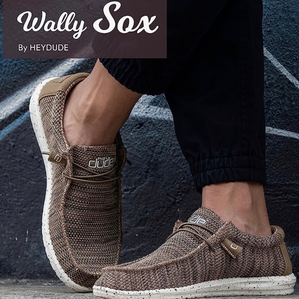 Hey Dude Men's Wally Sox Brown Size 10